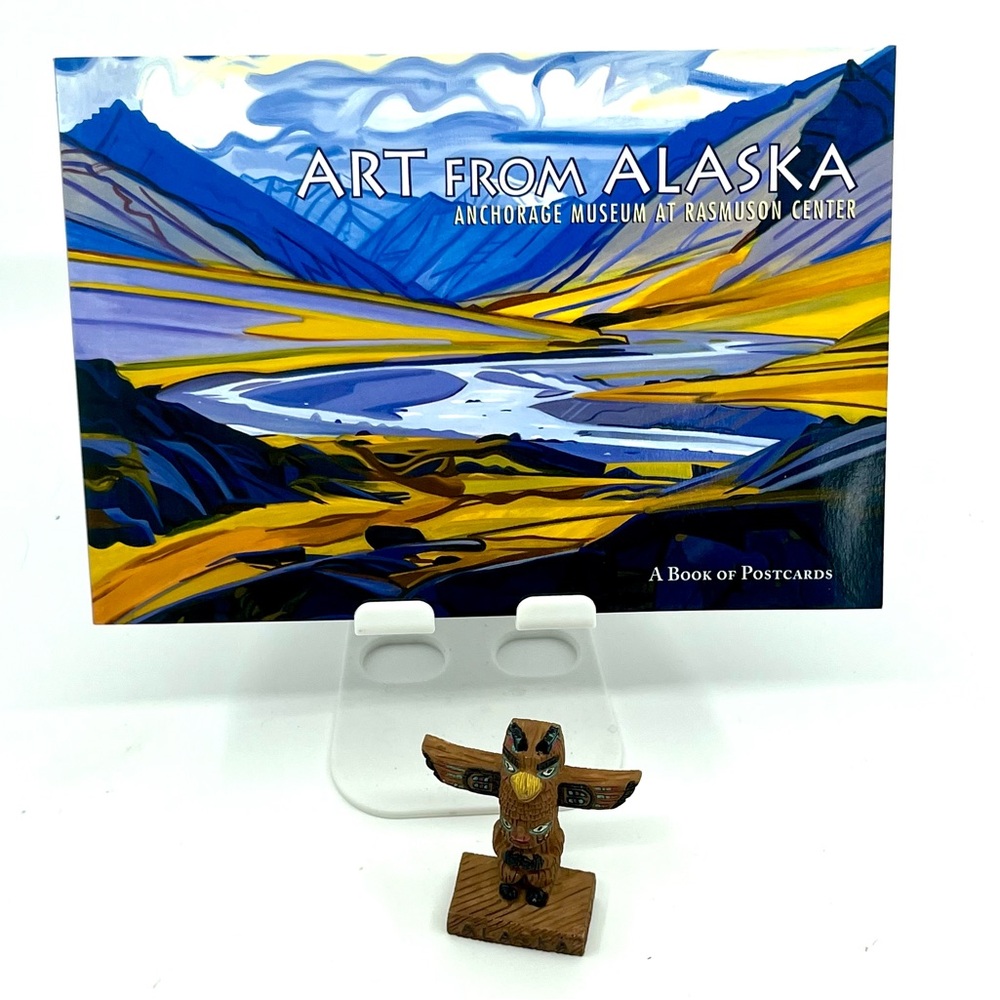 NWT POSTCARDS Alaska Book & Totem Magnet 5” x 7”